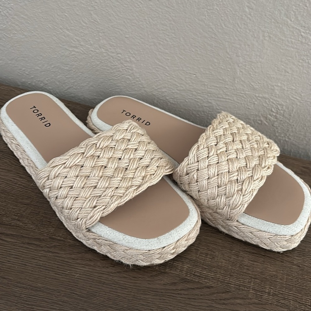 Women’s Torrid, Woven Raffia Platform Extra Wide Slide Sandal, 10WW